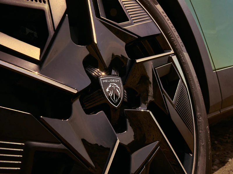 jantes novo peugeot e-408